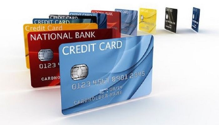 Thẻ tín dụng là gì?
