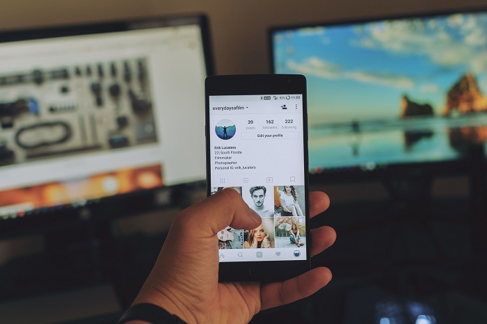Cần tăng lượt Follow để kiếm tiền Instagram